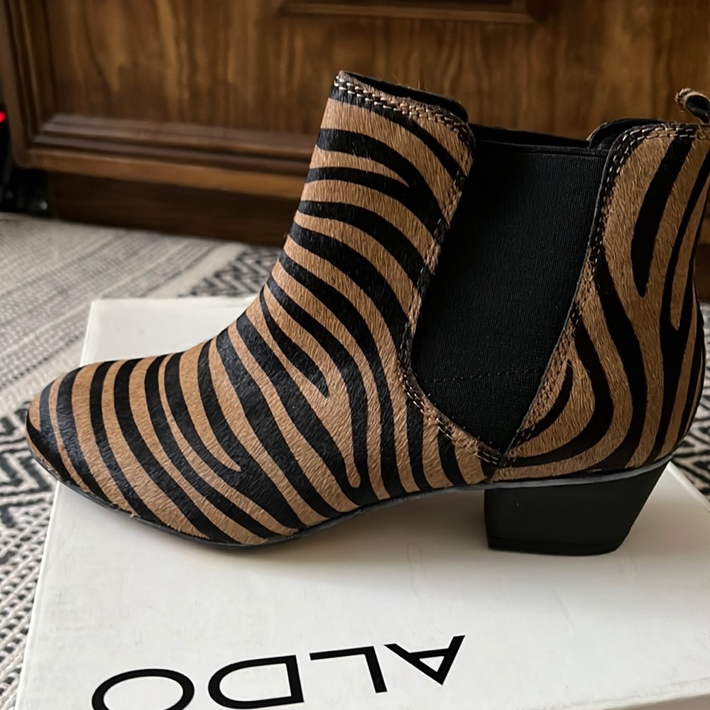 ALDO GILI BOOTS